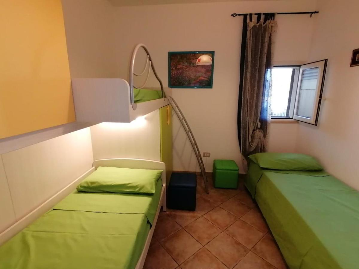 Case Vacanze Vista Mare Torre Pali Exterior foto